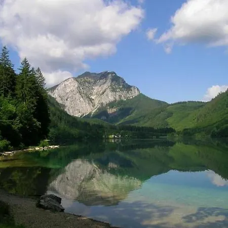 In With Swimming Pool Semesterbostad *