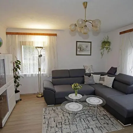 In With Swimming Pool * Ebensee