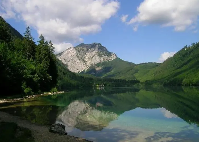 In With Swimming Pool Hébergement de vacances *